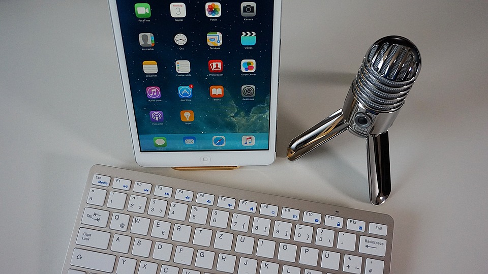 Equipment for begginers podcasters